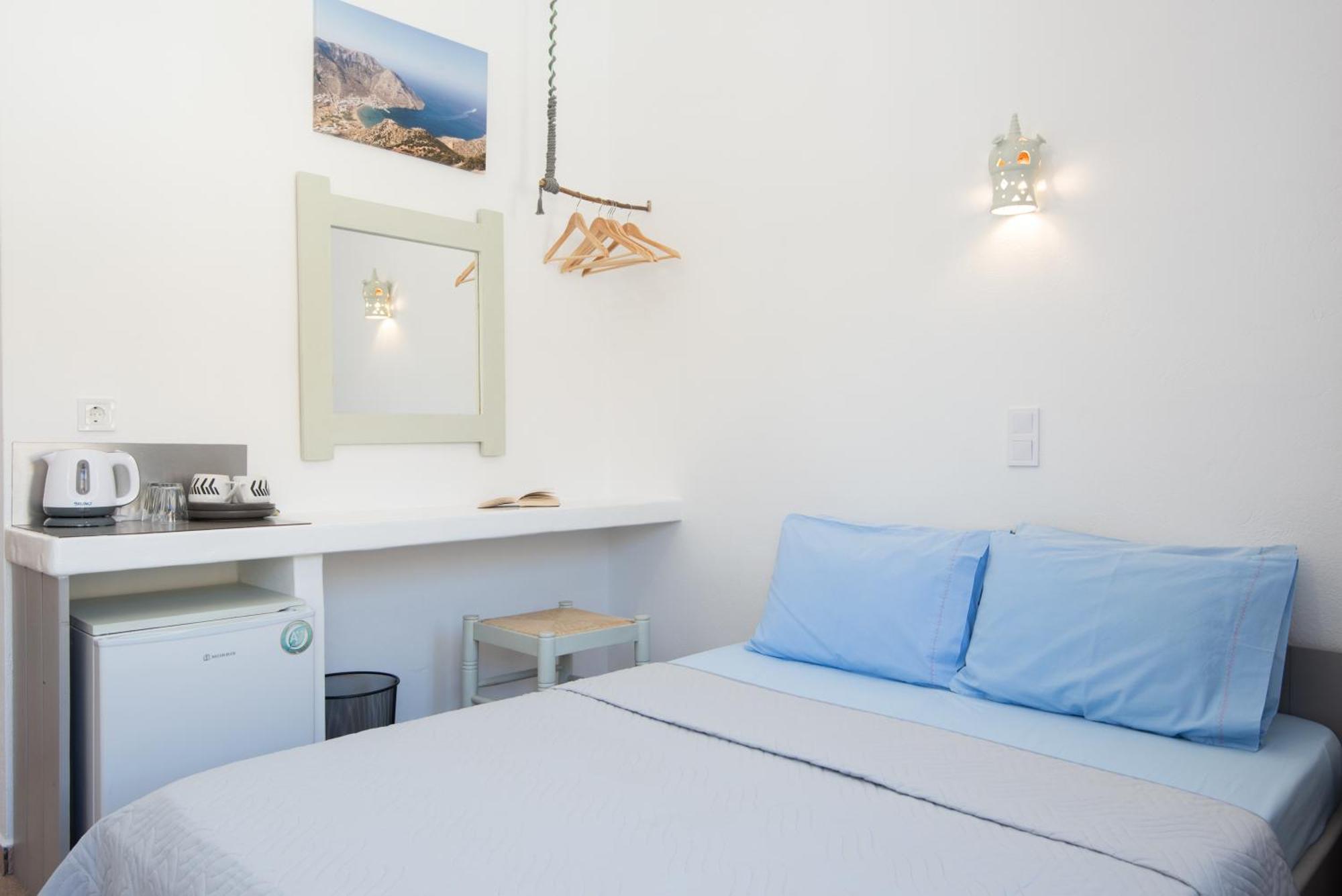 Simeon Rooms & Apartments Kamares  Exterior photo