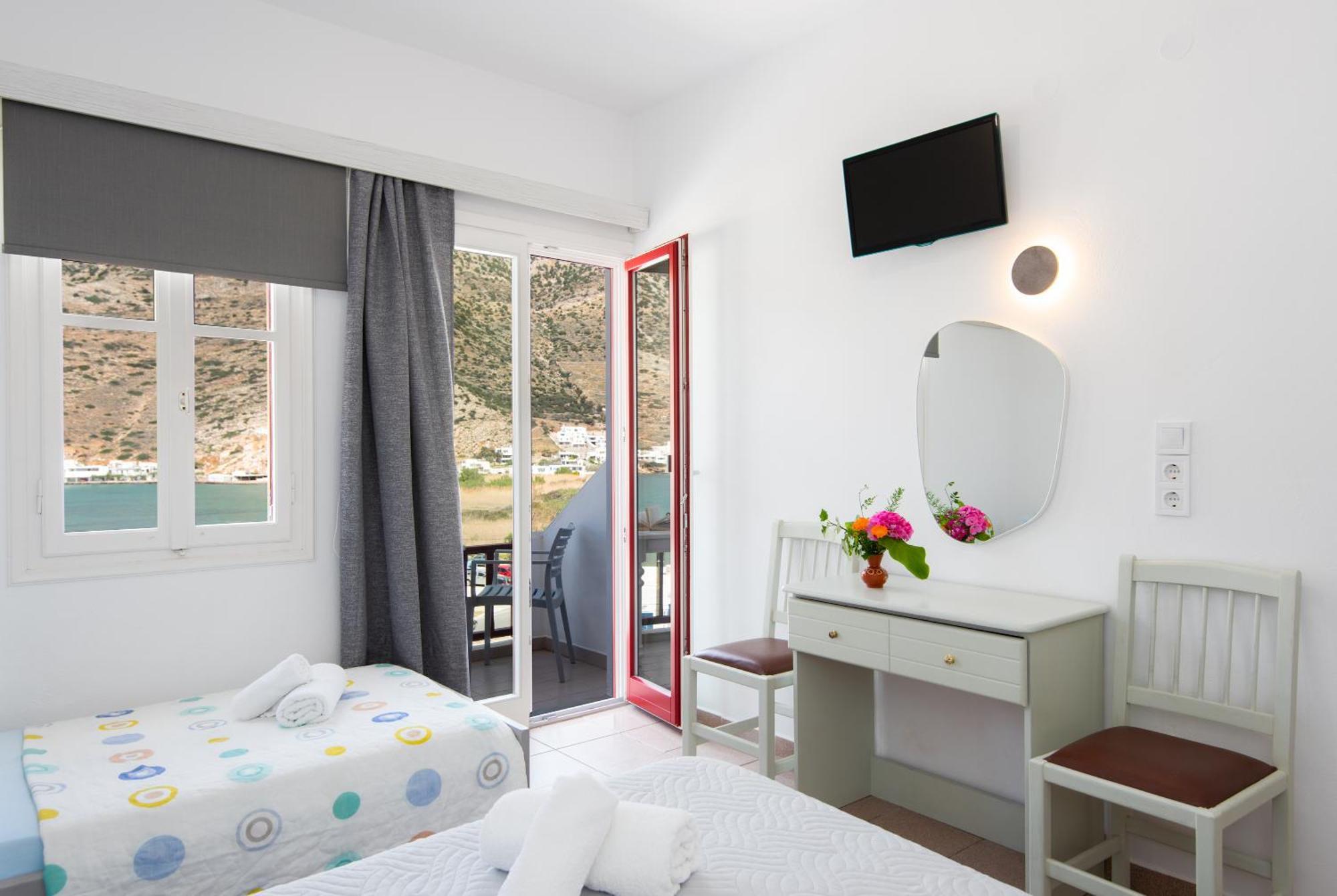 Simeon Rooms & Apartments Kamares  Exterior photo